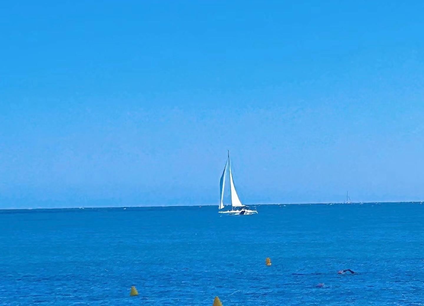 Apartamentos Playa Badalona Exteriér fotografie
